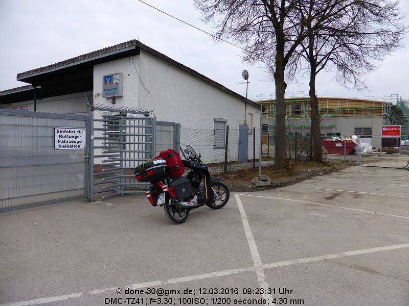 2016_03_12_sa_01_007_eisstadien_burgau.jpg