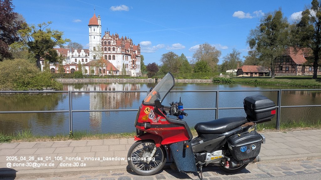 2025_04_26_sa_01_105_honda_innova_basedow_schloss.jpg