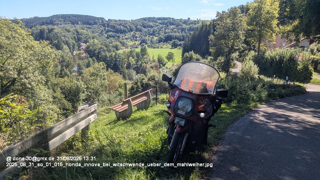2025_08_31_so_01_015_honda_innova_bei_witschwende_ueber_dem_mahlweiher.jpg