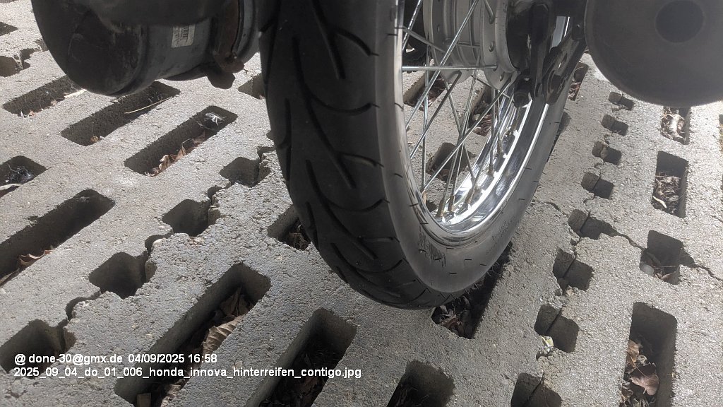 2025_09_04_do_01_006_honda_innova_hinterreifen_contigo.jpg